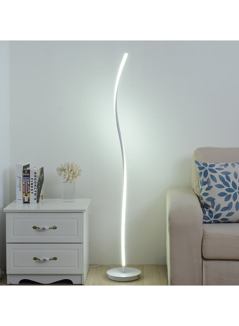 يزما العالمية مصباح أرضي LED بتصميم منحني على الطراز الاسكندنافي – بارتفاع 144 سم، ثلاث درجات حرارة للضوء، مفتاح قدم، إضاءة موفرة للطاقة بقوة 28 واط، إضاءة محيطية لغرفة المعيشة والنوم والمكتب – اللون الأبيض - Image 1