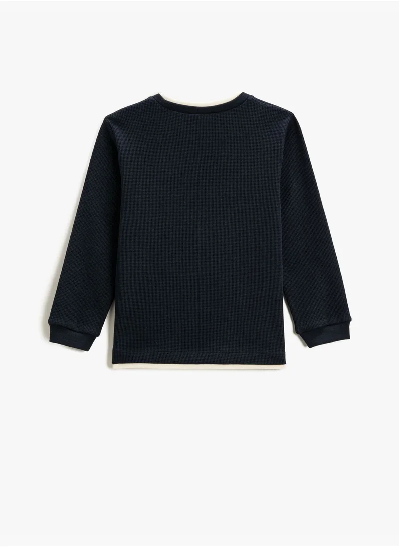 كوتون Textured Basic Sweatshirt Crew Neck Long Sleeve