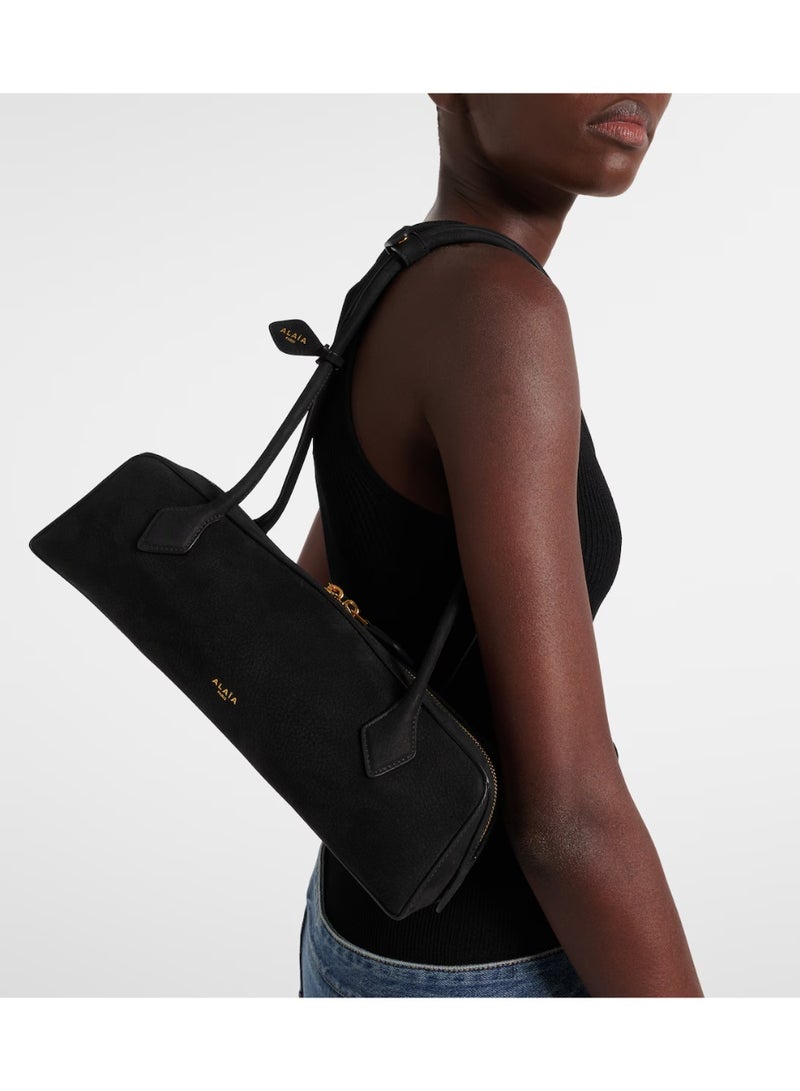 عاليا باريس حقيبة كتف متوسطة من جلد السويد ALAÏA Le Teckel - Image 3