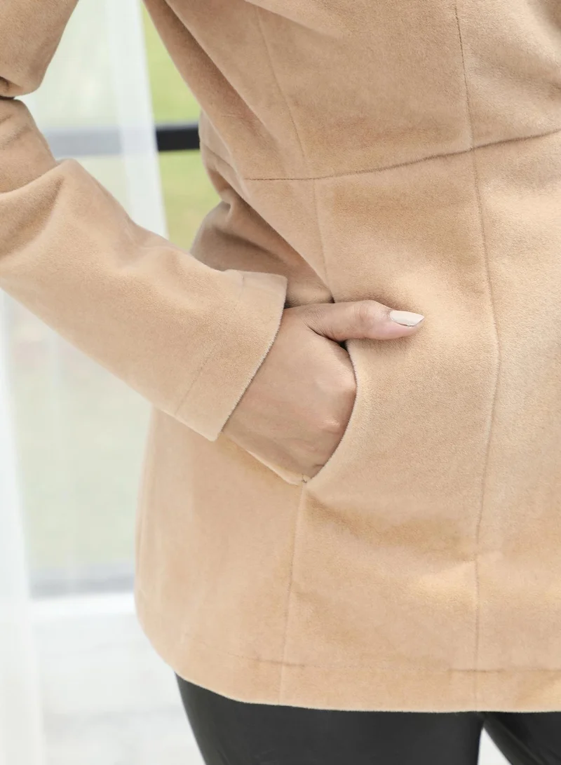Campus Sutra Women's Beige Solid Single-Breasted Blazer