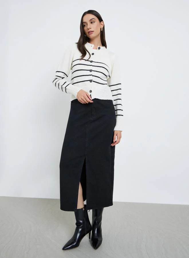 تايك تو كارديجان محبوك مخطط