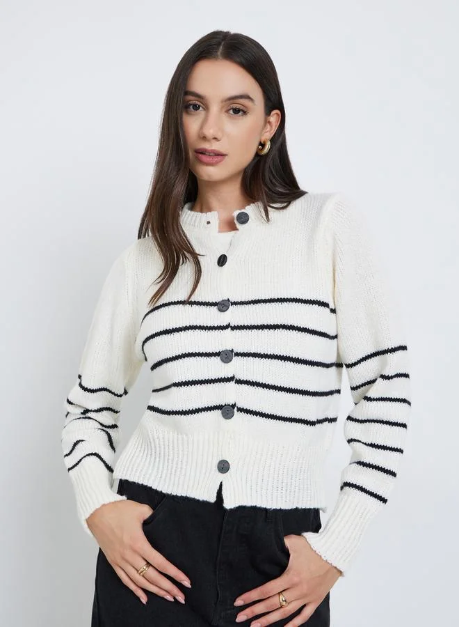 تايك تو كارديجان محبوك مخطط