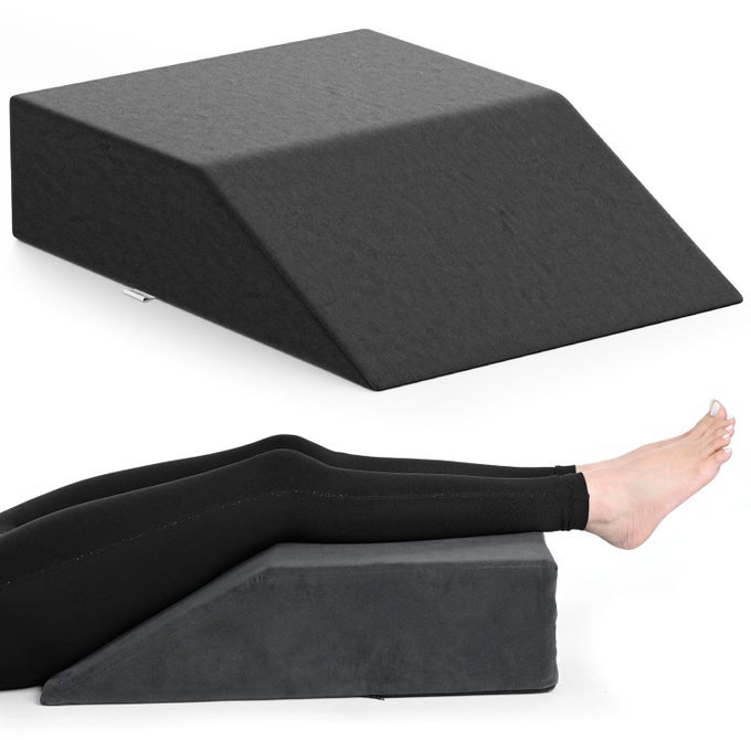 LEG ELEVATOR PILLOW LEG ELEVATION PILLOW FOR LEG HIP KNEE PAIN RELIEF FOR LEG SURGERY VARICOSE VEINS FRACTURE SWELLING PHLEBITIS SURGICAL RECOVERY 24 X 18 X 6 INCH DARK GREY