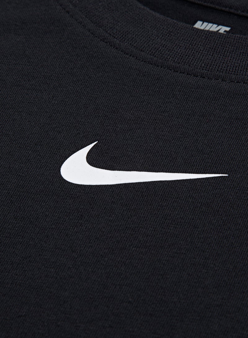 Nike Kids Femme Logo T-Shirt  - Image 3