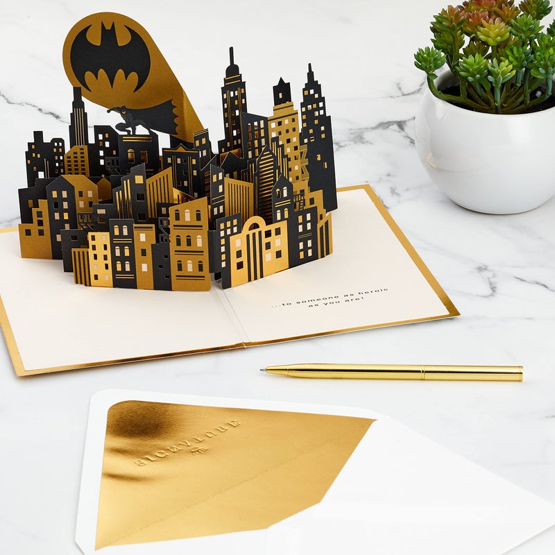Hallmark Batman Pop Up Birthday Card for Him (Epic Day) Signature Paper Wonder 3D Card - Image 3