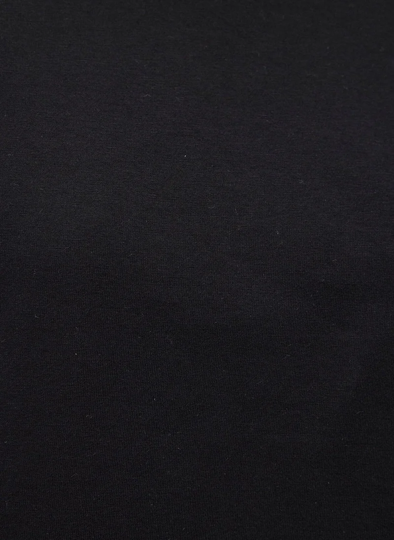 مافي Crop Black Basic T-Shirt