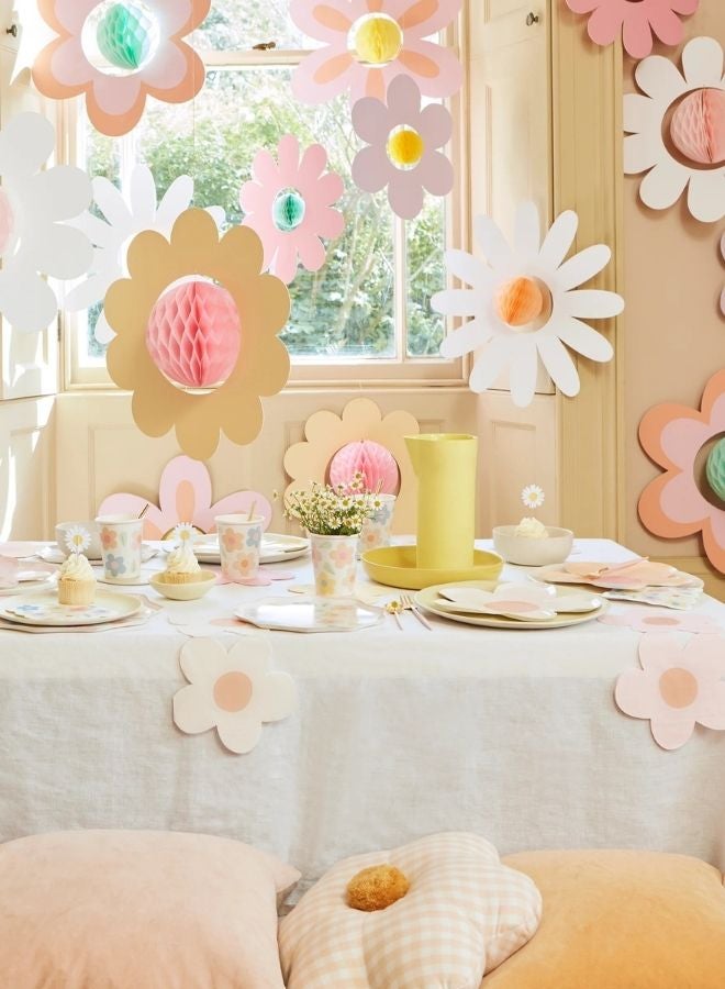 Meri Meri Groovy Flower Hanging Decorations - Image 1