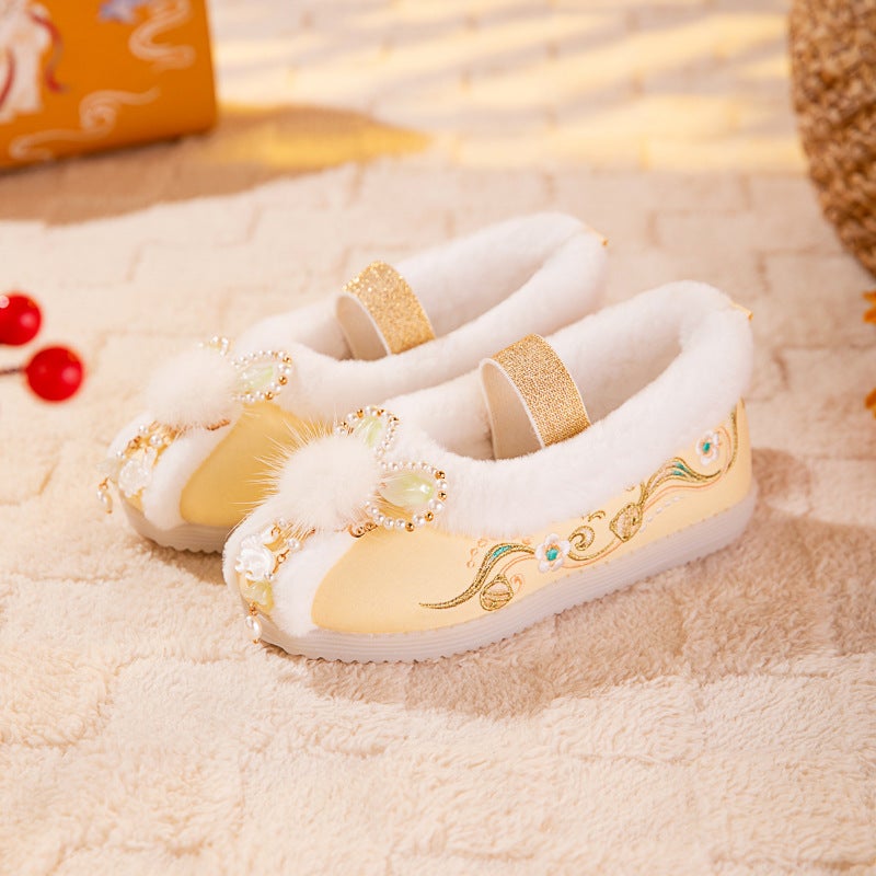 Presale New 2024 Winter Baby Cloth Shoes Antique New Year Fleece-Lined Cotton Shoes Children'S Embroidered Shoes Hanfu Shoes Girls - Image 1