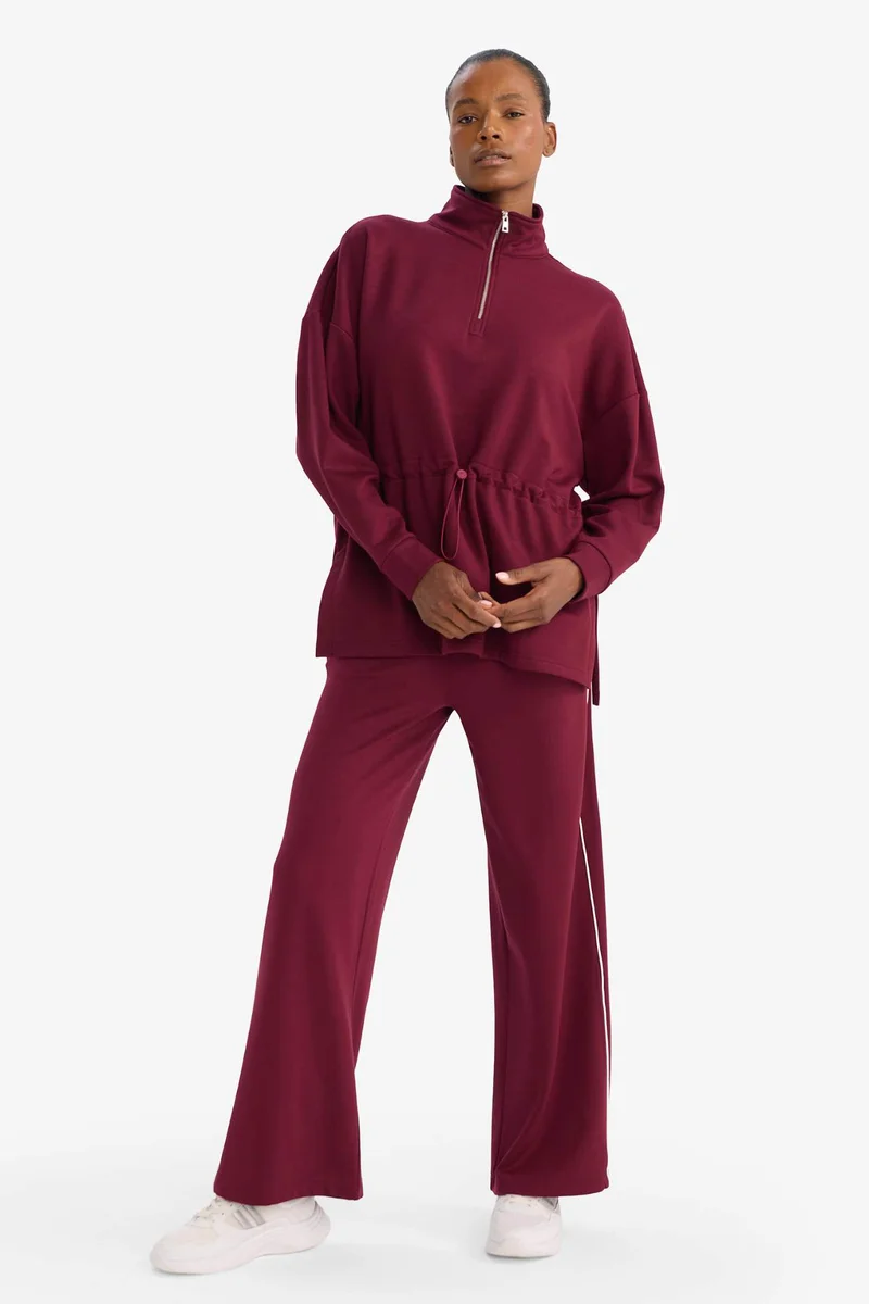 ديفاكتو Long Fit Stand Collar Elastic Waist Half Zip-Up Sports Sweatshirt
