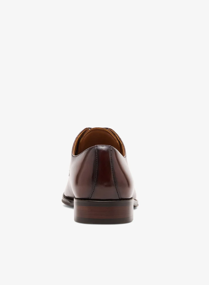 ستيف مادن حذاء بارسكال رسمي برباط