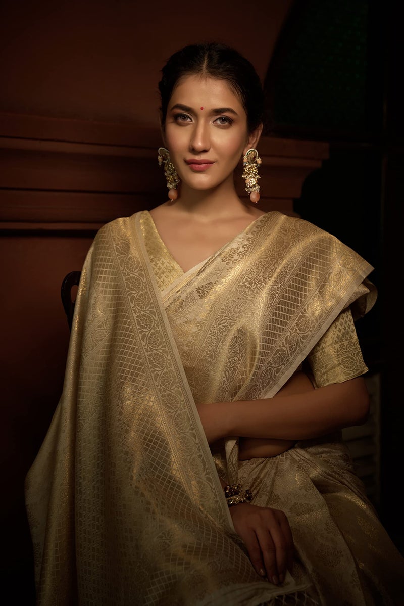 Vardha Women's Kanjivaram Art Silk Saree, Zari Woven, Copper, Unstitched Blouse - Off-White Sari Asya Silk, 390 - Image 5