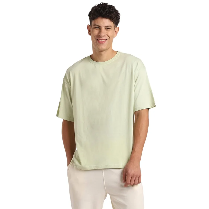 نوبيرو Men's Solid Oversized Fit T-Shirt in Light Green