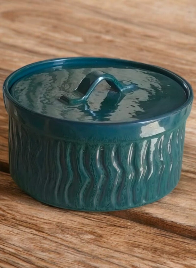 A pottery and porcelain solution that can withstand direct and indirect temperatures, from a flame or inside the oven.