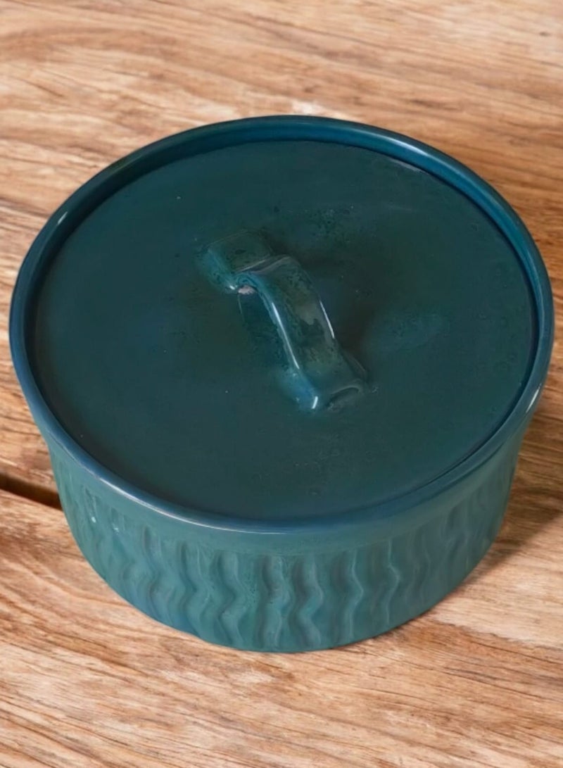 A pottery and porcelain solution that can withstand direct and indirect temperatures, from a flame or inside the oven.
