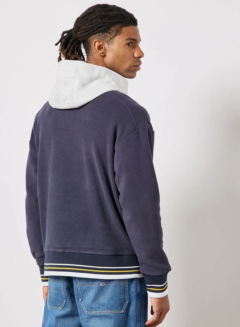 TOMMY JEANS Essential Hoodie