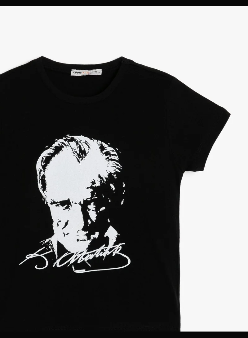KOTON Atatürk Printed T-Shirt Short Sleeve
