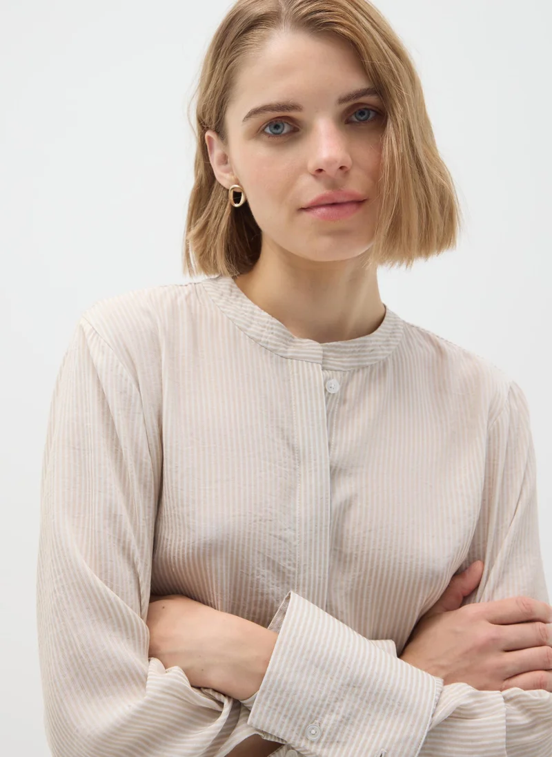 او في اس MULTICOLOUR REGULAR FIT VISCOSE BLEND SHIRT