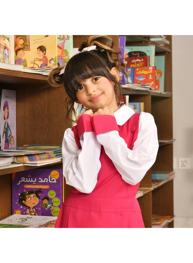 عبايات حوراء مريول فوشي تصميم كويتي بأكمام مزين بإزرار على الجوانب مع كسرات من الأسفل وحزام ربط اغلاق