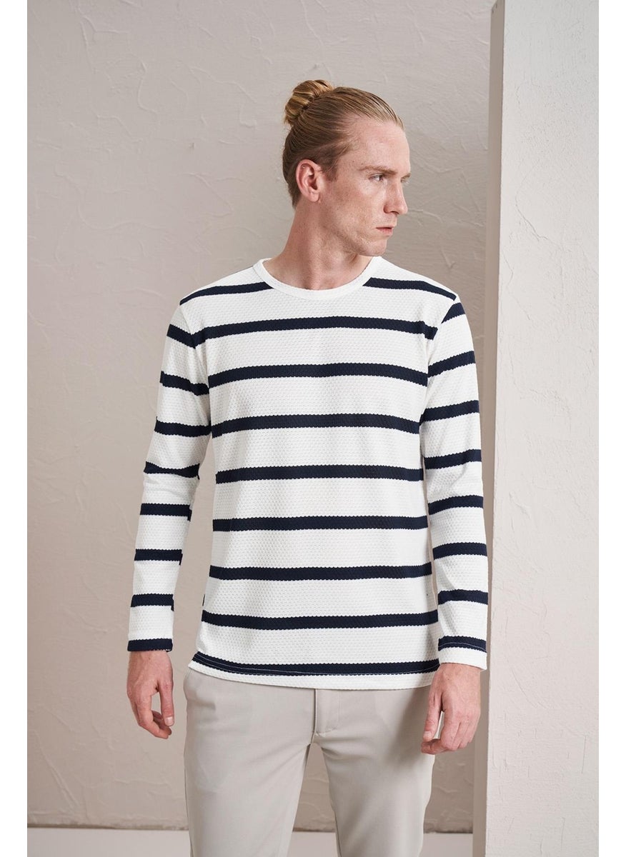 Tena Men's White Crew Neck Horizontal Striped Waffle Sweatshirt  - Image 2