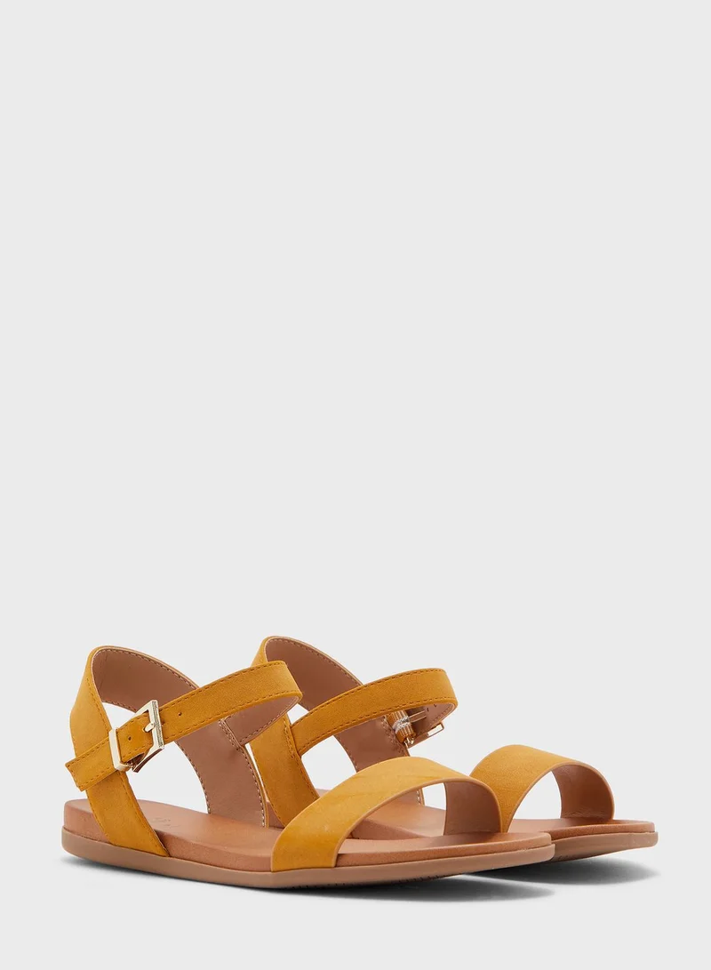 CALL IT SPRING Kassian Sandal - Dark Yellow