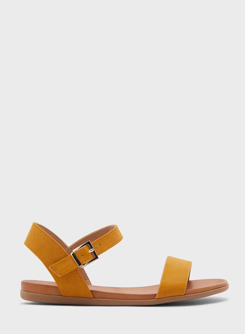 CALL IT SPRING Kassian Sandal - Dark Yellow