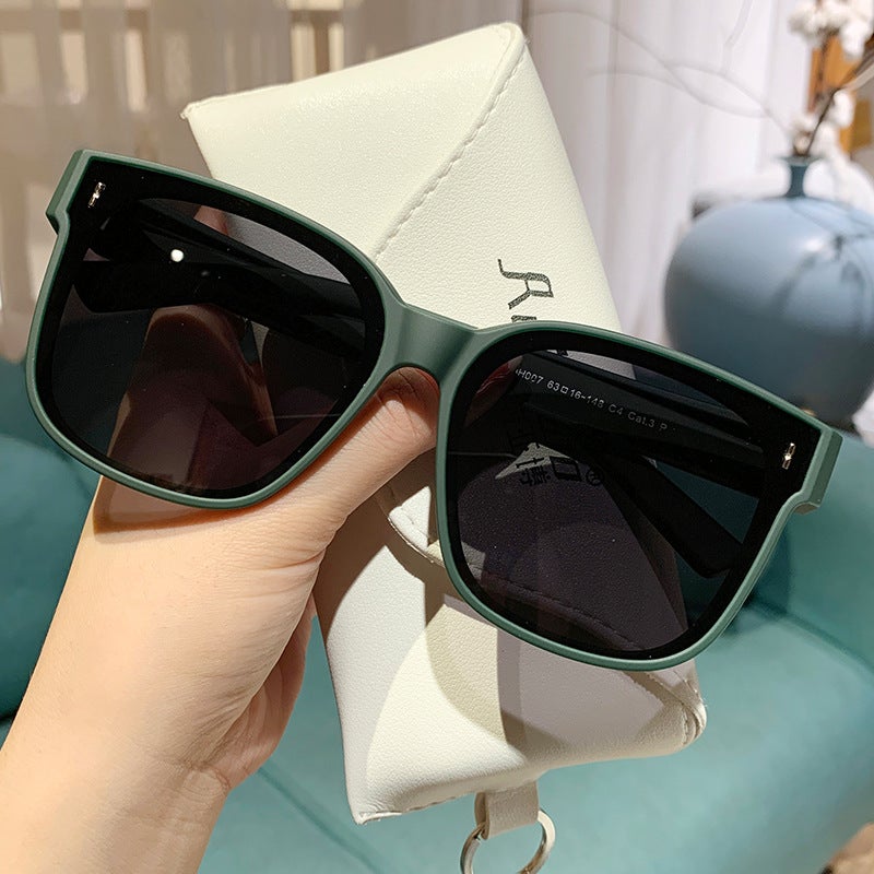 Generic Glasses Myopia Sunglasses Mens Driving Drivers Special Summer Sunscreen Polarized Sunglasses Womens Advanced Sense Glasses Clip Dark green