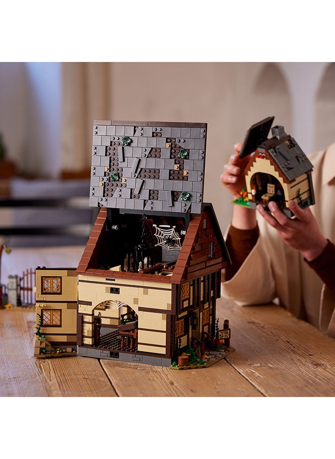 LEGO Ideas Disney Hocus Pocus: The Sanderson Sisters' Cottage 21341 Collectible Building Set; Nostalgic Halloween Gift Idea For Adults And Fantasy-Comedy Lovers; Brick-Built Film Memorabilia (2,316 Pieces)  - Image 5