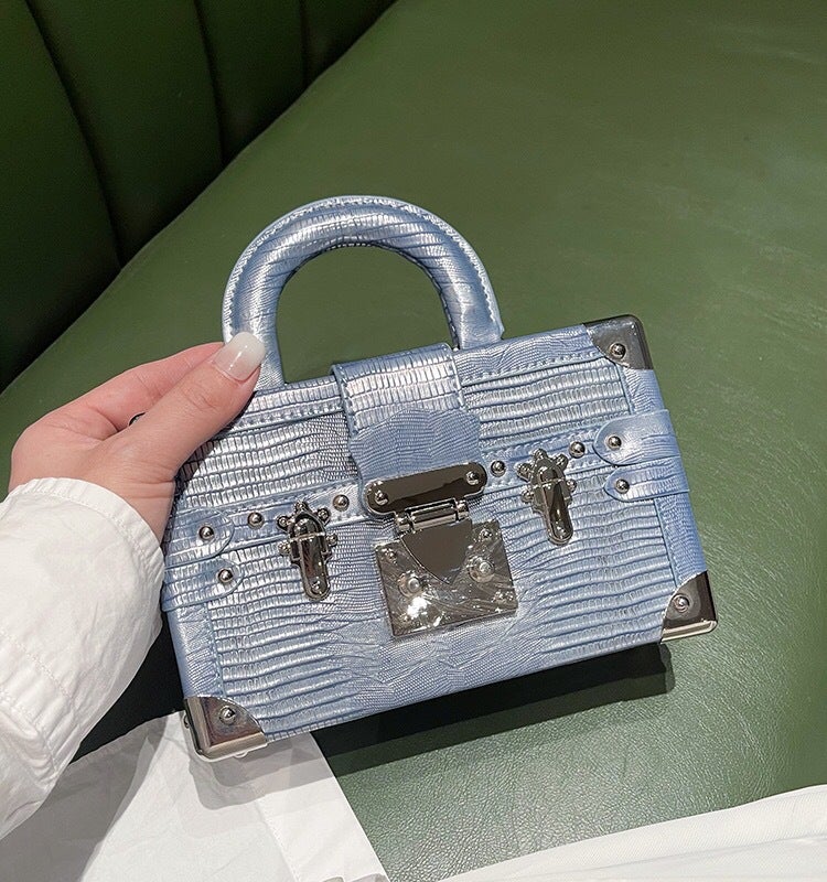 Special For High-End Light Luxury Niche Crocodile Snake Pattern Small Box Bag Portable Shoulder Crossbody Bag - Image 1