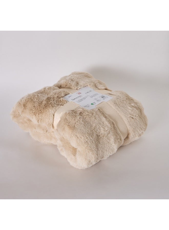 Home Box Ness 2-Sided Brushed Bubble Faux Fur Throw 130 x 170 cm - Image 1