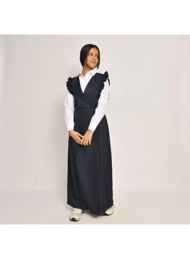 HAWRAA ABAYA مريول كحلي بياقة بليزر وكشكش عريض على الأكتاف وزم من الجانبين