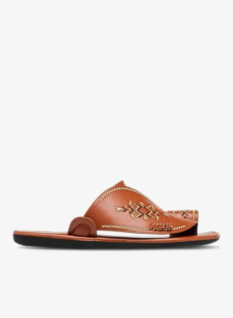 الواحة صنادل عربية مطرزة سهلة الارتداء