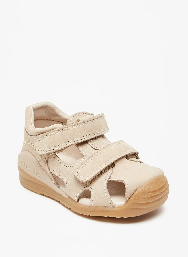 Barefeet Solid Fisherman Sandals with Hook and Loop Closure