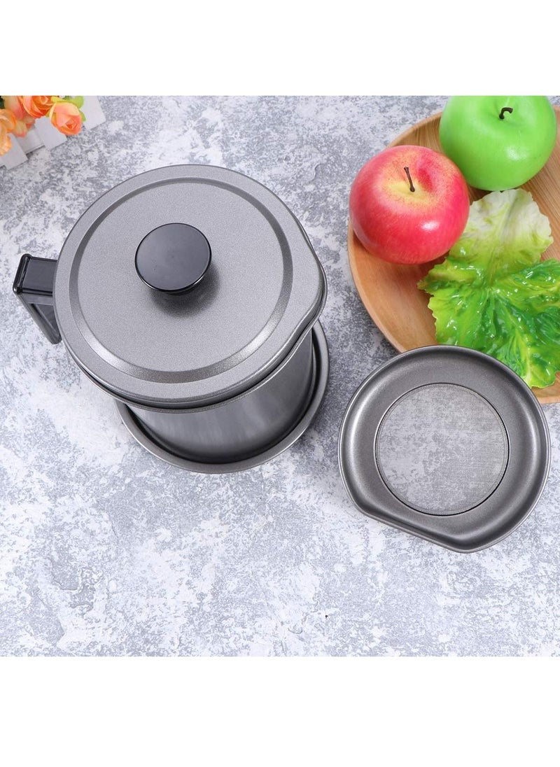 Oil Strainer Pot Grease Can 1.7L Stainless Steel Container W/Fine Mesh Dust-Proof Lid Non-Slip Plate Base Suitable Easy Grip Handle, For Storing Frying Cooking