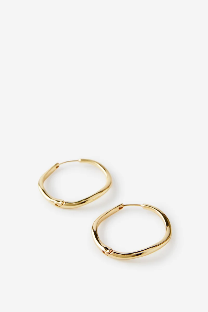 Rubi Large Hoop Earring