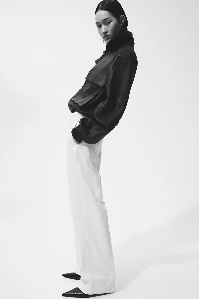 اتش اند ام جينز بخصر عالي وقصّة مستقيمة