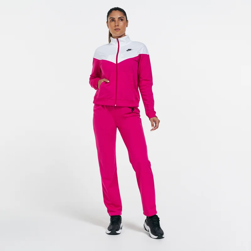 نايكي البدلة الرياضية سبورتسوير للنساء