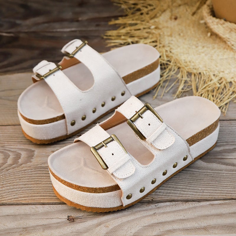 Large Size Thick-Soled Rivet Sandals 2025 Spring And Metal Buckle Beach Women'S Shoes - Image 1