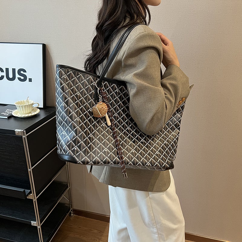 Tote Bag Large Capacity All-Match Casual Texted Shoulder Bag Retro Casual Commuter Bag Women'S - Image 2