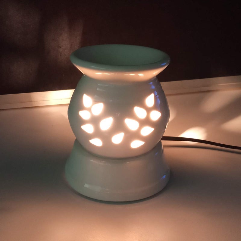 Luxantra Luxantra Ceramic Electric Aroma Diffuser Night Lamp Light with Lemongrass Lavender Aroma Oil 10ml Each for Home Office Hotel Spa - Image 4