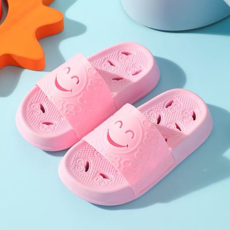 New Childrens Sandals and Slippers Boys Household Indoor Bathroom Bathing Leakage Hollow Thick Slippers for Women in Summer Pink