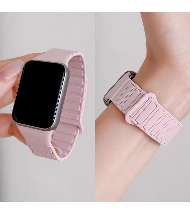 4 أحزمة سيليكون مغناطيسية فضية اللون متوافقة مع ساعات Redmi Watch 5 وWatch 4 وXiaomi Mi Band 9 Pro وMi Band 8 Pro، بتصميم أنيق وبسيط وحرفية دقيقة. - Image 5