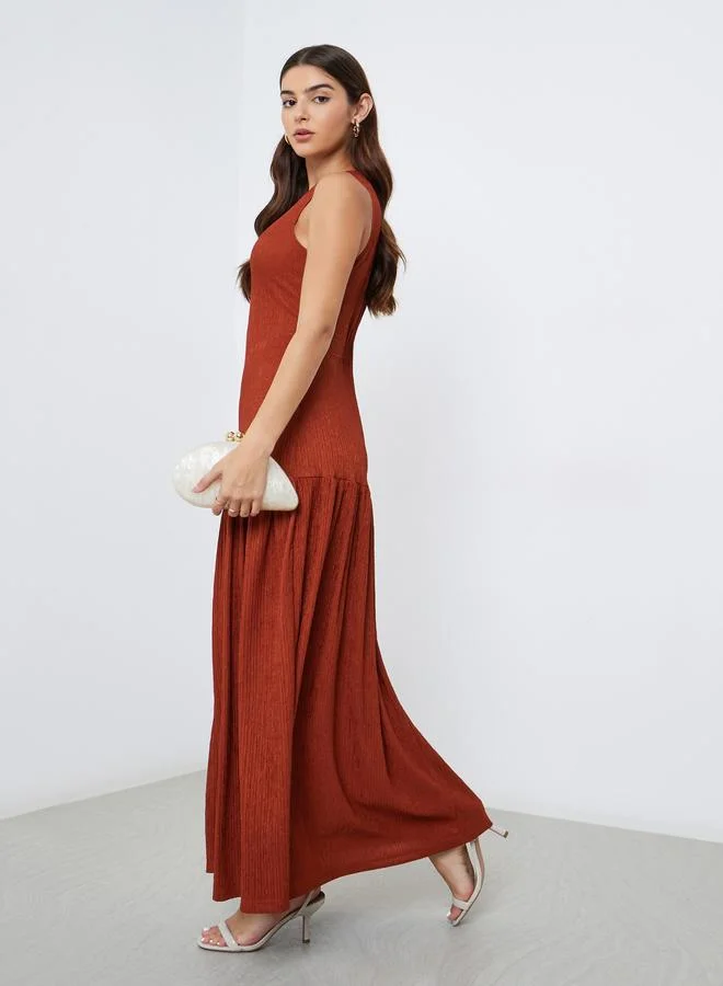 Styli Rust Pleated Hem Sleeveless Maxi Dress