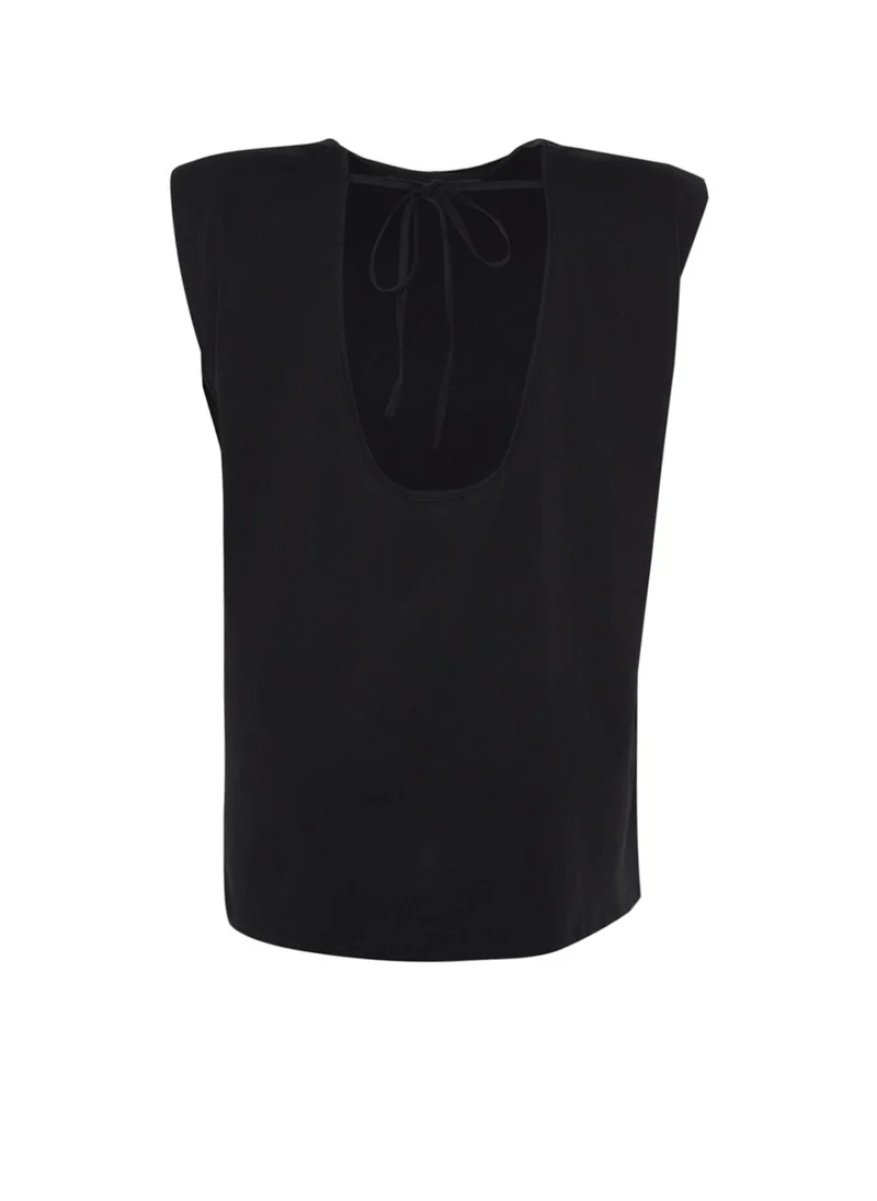 ترينديول كيرف Low Back Knitted T-Shirt