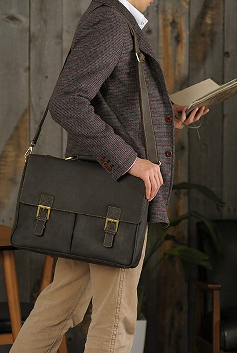 Visconti VISCONTI - Large Men's Leather Messenger Bag - 15 Inch Laptop Bag - A4 Work Bag/Briefcase - Adjustable Shoulder Strap - 18716 BERLIN - Brown  - Image 2