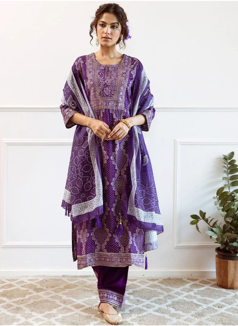 ISHIN Regular Fit Three-Quarter Sleeve Printed Purple Mesh Woven Kurta Set For Women Flat Collar Perfect For Wedding And Engagement Pull On Closure