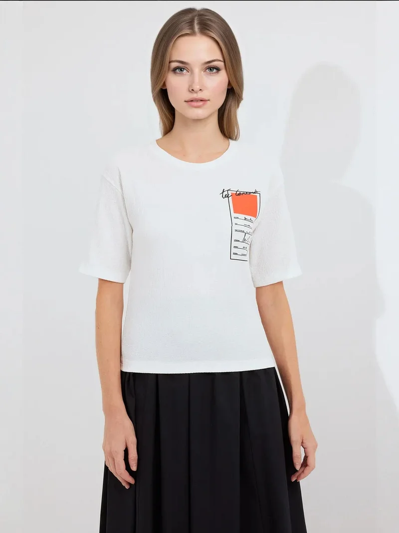 بيغ دارت تيشيرت برقبة دائرية وأكمام قصيرة مطبوع