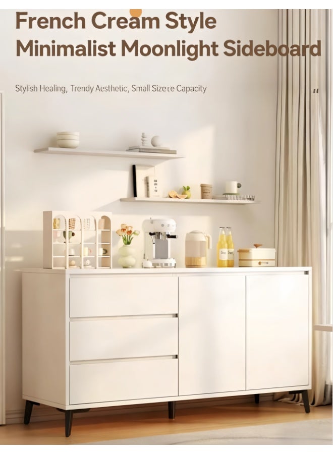 خزانة جانبية فرنسية كريمية بتصميم بسيط - 3 أدراج وبابين للتخزين، سطح عمل واسع 140 سم، أرجل معدنية متينة ومشبك مضاد للانقلاب لغرفة المعيشة/المطبخ/غرفة الطعام (DSG044) - Image 2