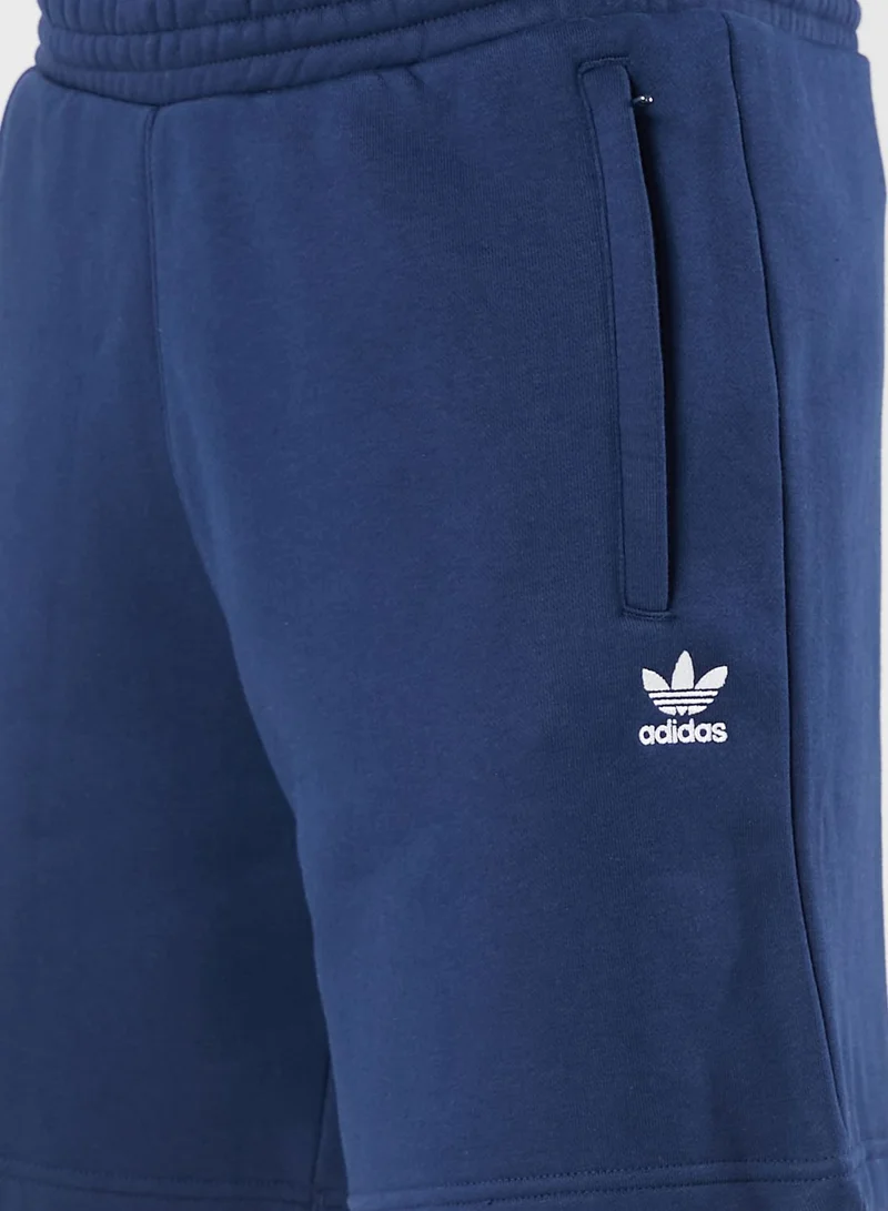 adidas Originals Trefoil Essential Shorts