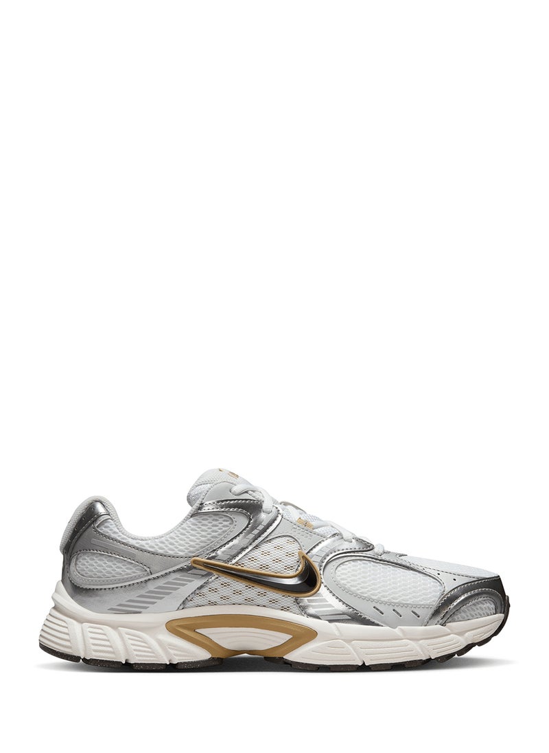 Nike - V5 Runner - Image 1