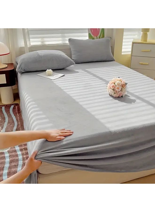 3pcs Pink Red All Season Velvet Bed Sheet Set With 2 Pillowcases Anti Static - Image 5